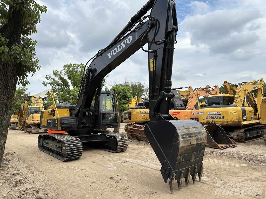 Volvo EC210D Telakaivukoneet