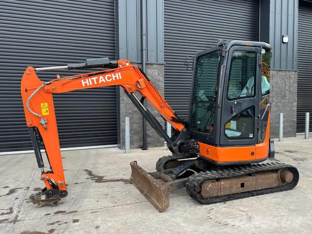 Hitachi ZX 33 U-5 A Minikaivukoneet < 7t