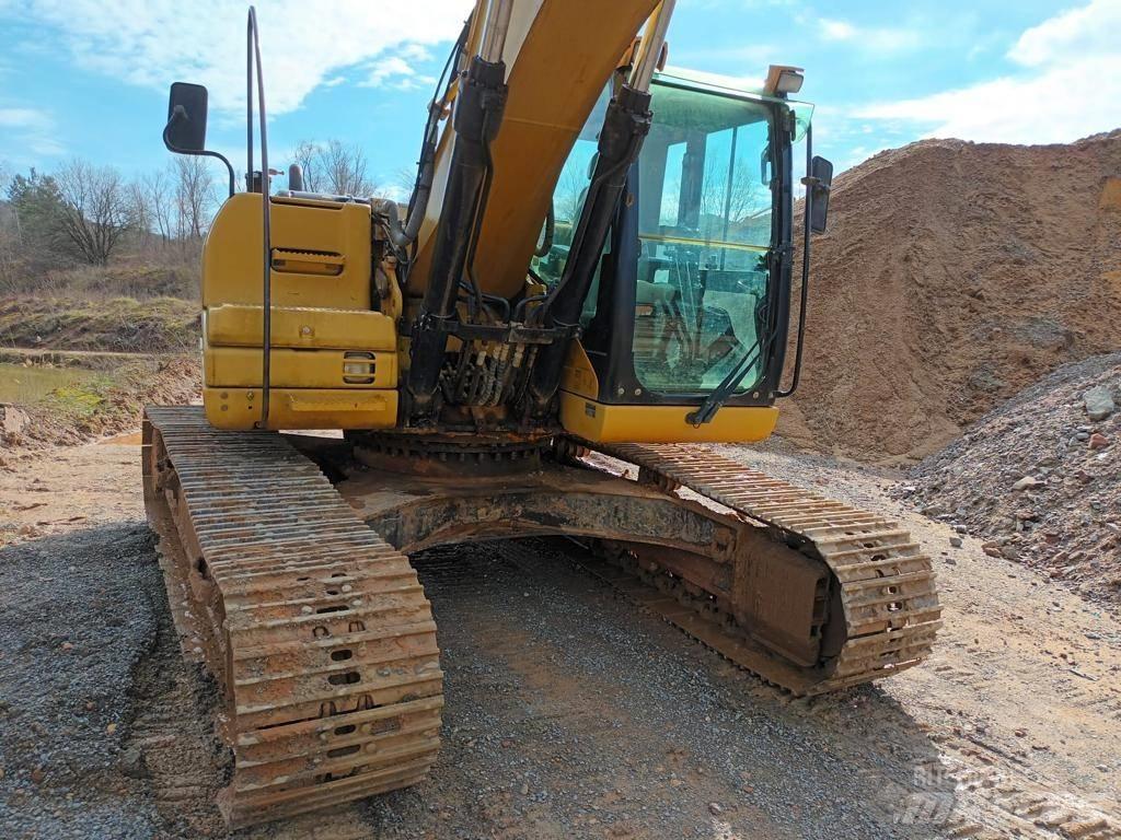 CAT 323 DL Telakaivukoneet