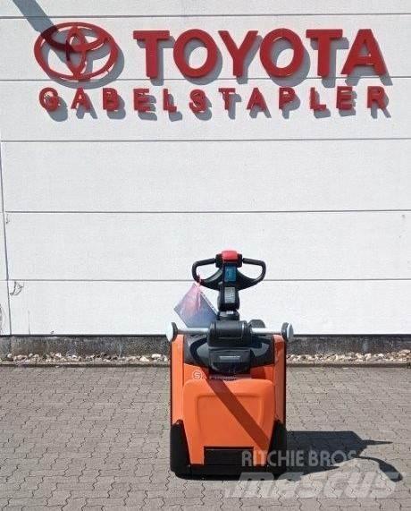 Toyota LPE 250 Lavansiirtotrukit