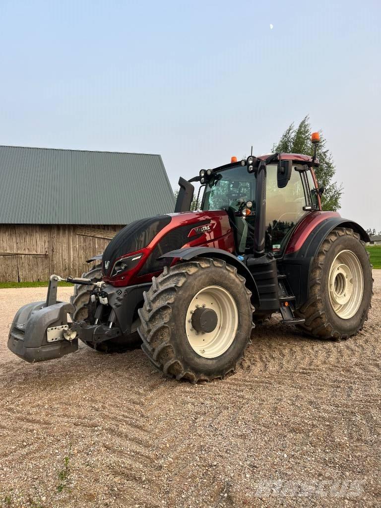 Valtra T 254 V Traktorit