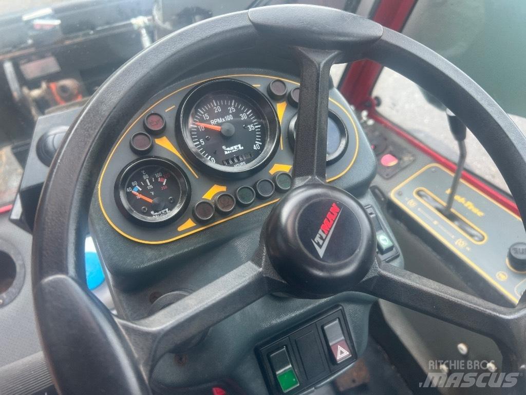 Timan Tool trac 245 Pienet kuormainlaitteet