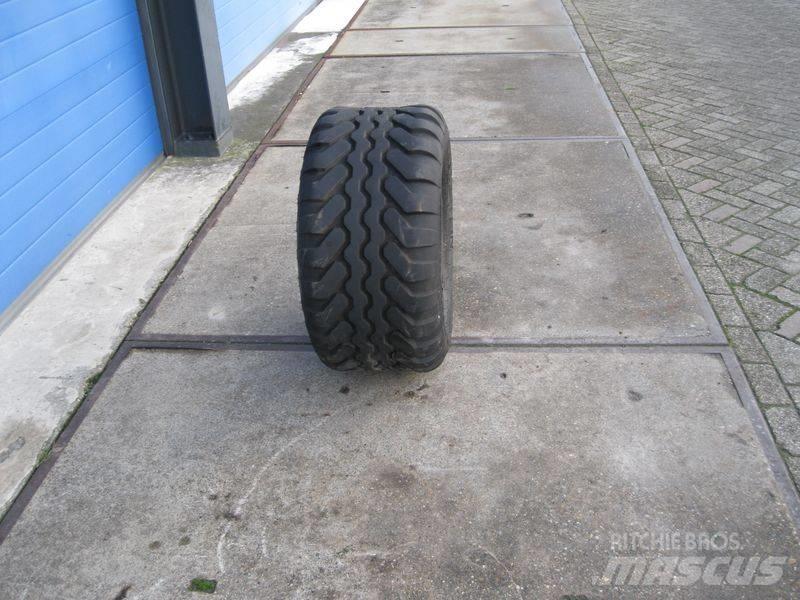 Vredestein 380/55R17 Renkaat ja vanteet