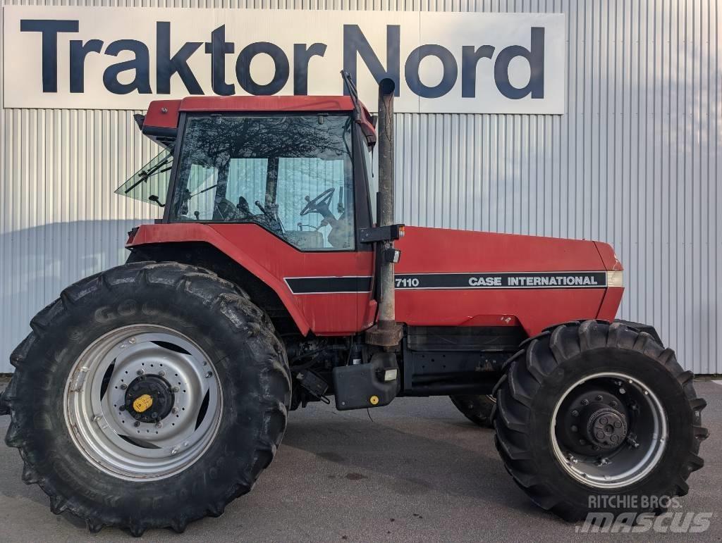 Case IH Magnum 7110 Traktorit