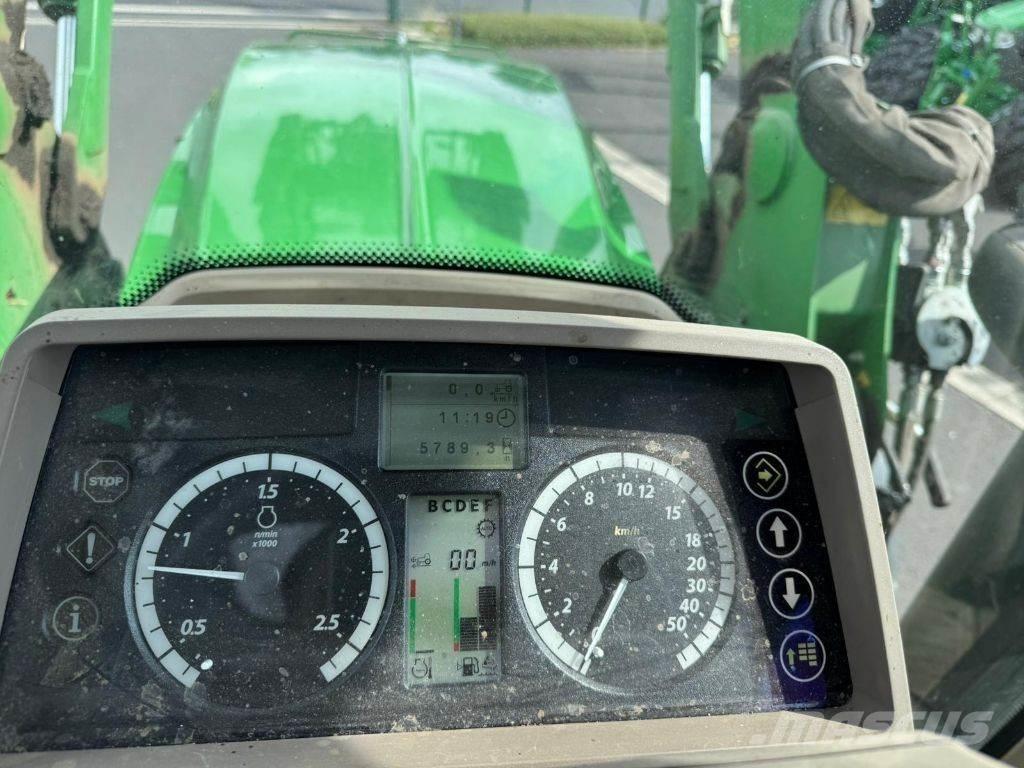 John Deere 6110M Traktorit