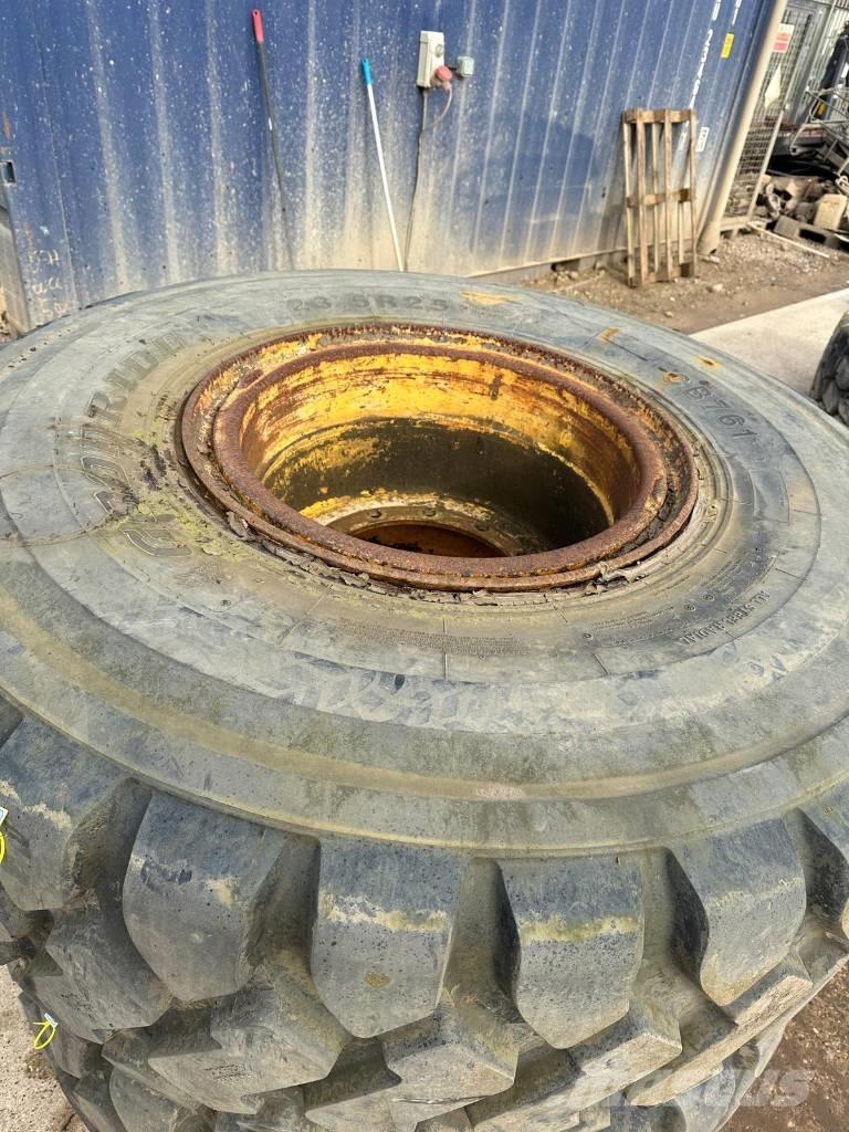 Goodride 23.5R25 Renkaat ja vanteet