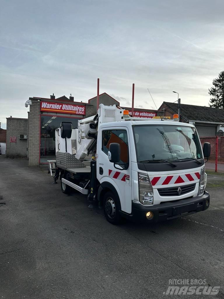Renault Maxity Nostolava-autot