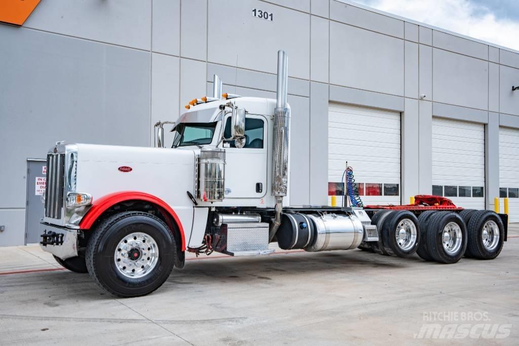Peterbilt 389 Vetopöytäautot