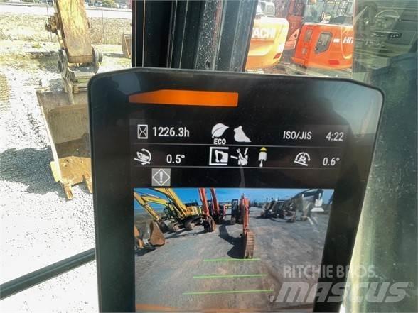 CAT 320 Telakaivukoneet