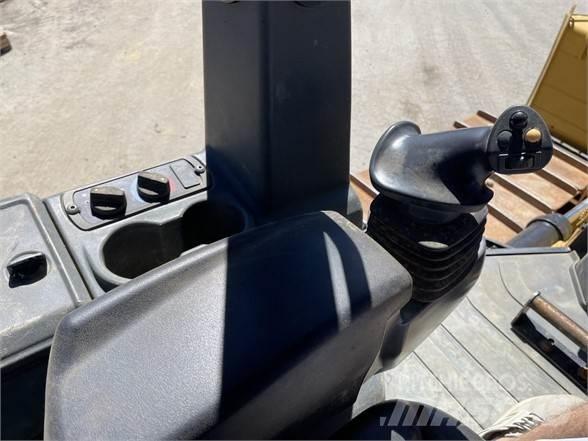 CAT D5K2 LGP Telaketjupuskutraktorit