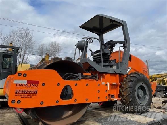 Hamm 3307P Yksivalssijyrät