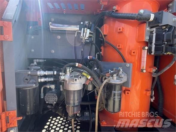 Hitachi ZX120 Telakaivukoneet