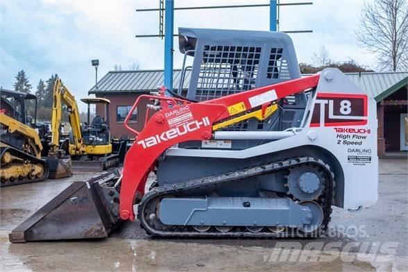 Takeuchi TL8 Liukuohjatut kuormaajat