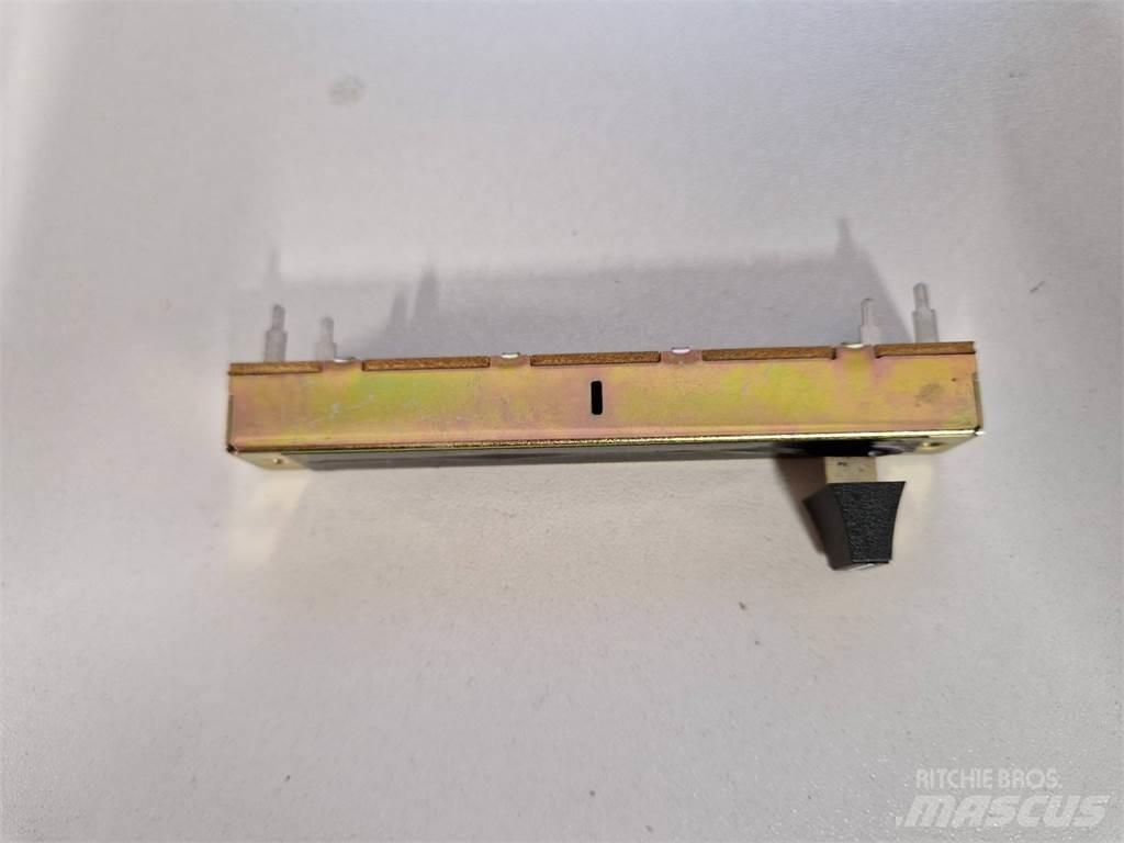 Rottne 076-0077 Sähkö ja elektroniikka