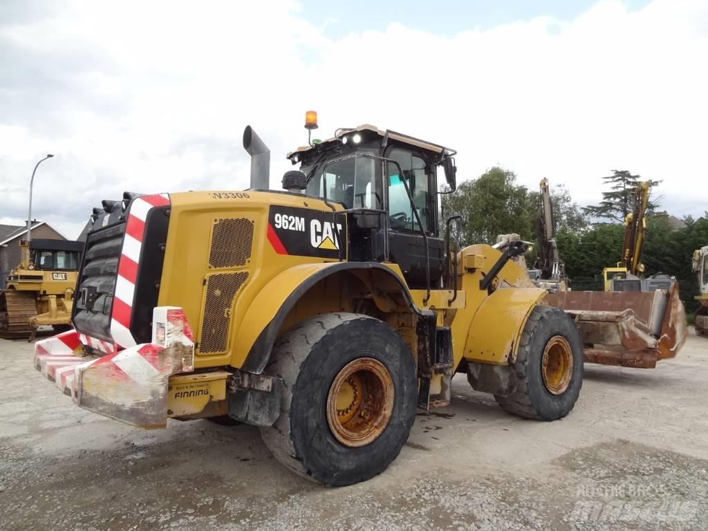 CAT 962 M Pyöräkuormaajat