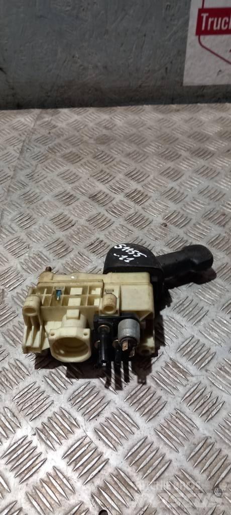 Scania R 420    1774972 Ohjaamot ja sisustat