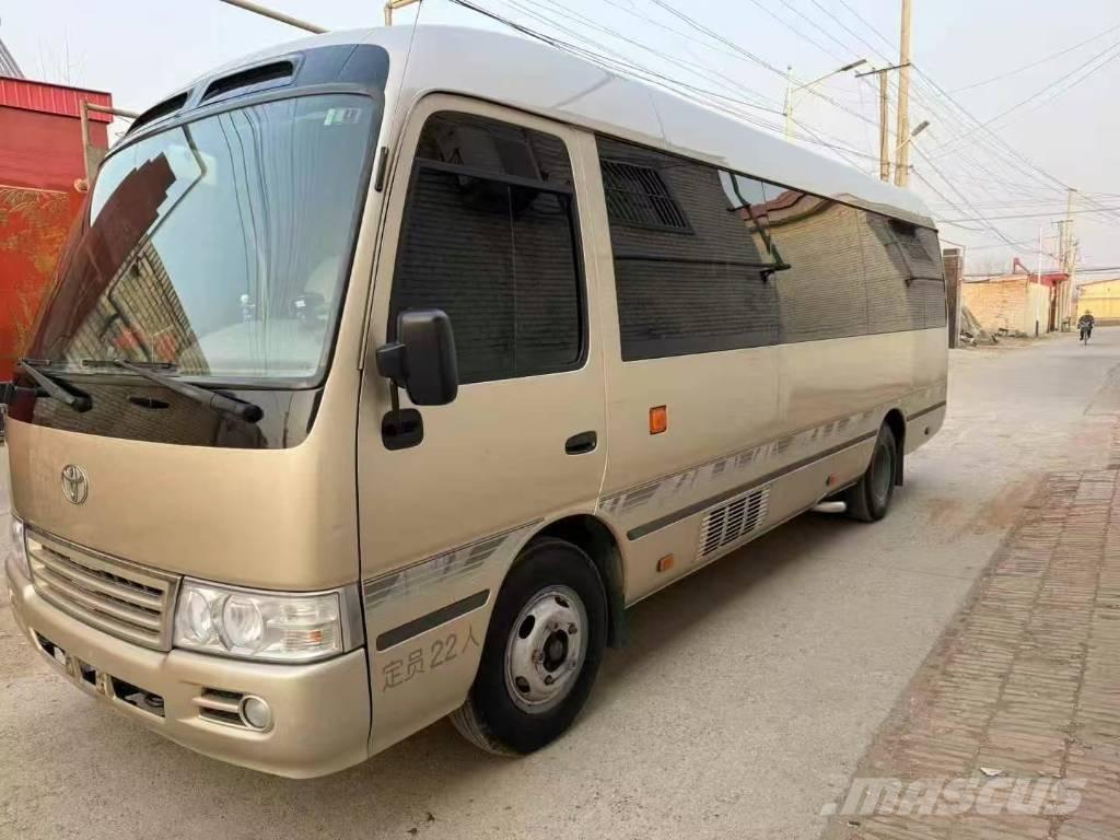 Toyota Coaster Bus Minibussit