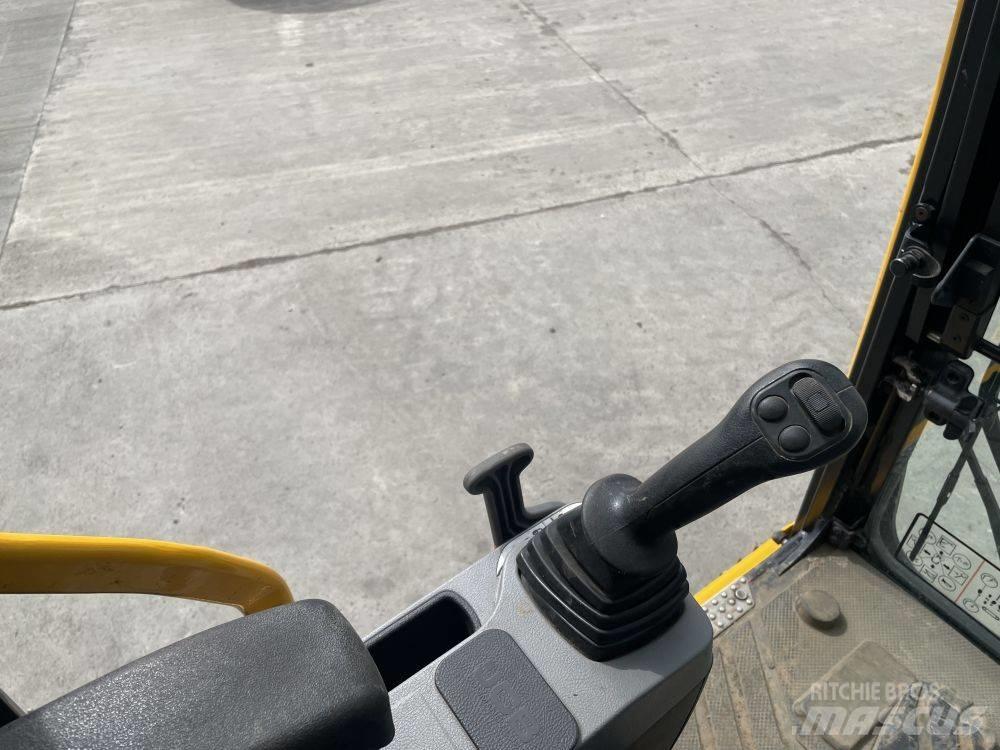 JCB 140 X Telakaivukoneet