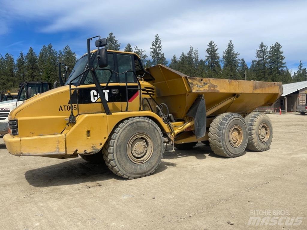 CAT 725 Dumpperit
