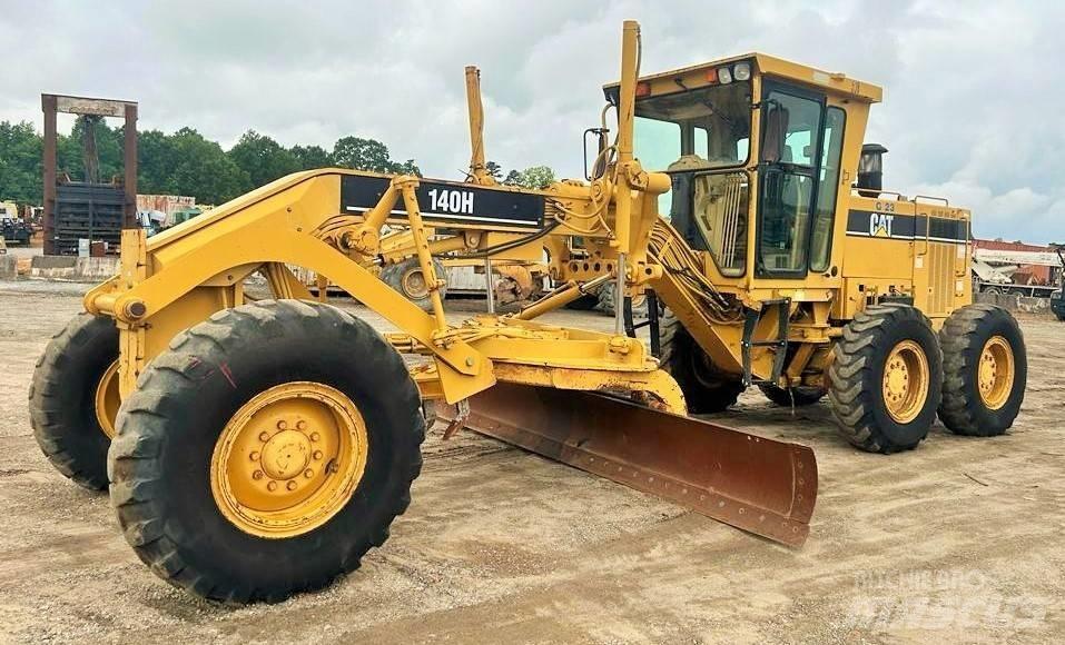 CAT 140 H Tiehöylät