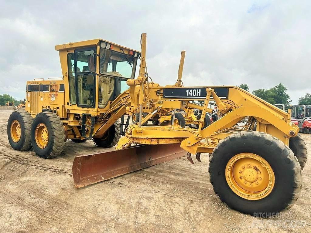 CAT 140 H Tiehöylät