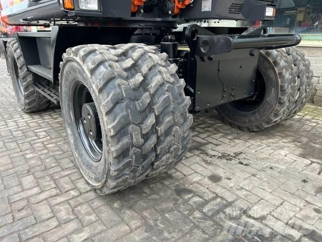 Hitachi ZX 170 W-6 Pyöräkaivukoneet