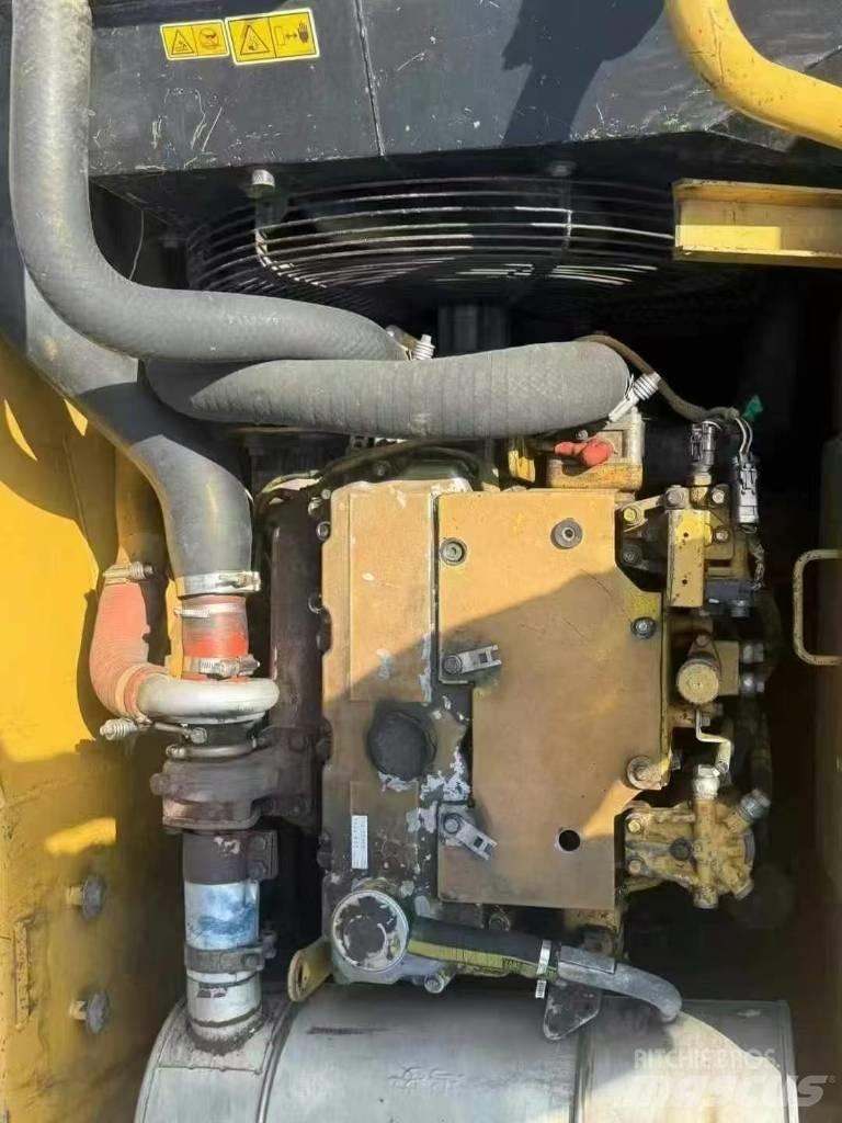 CAT 315 D Telakaivukoneet
