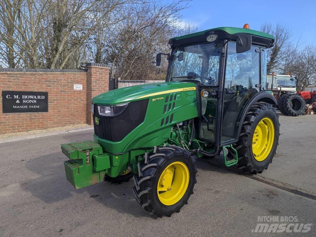 John Deere 5075GN Traktorit