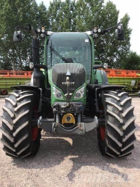 Fendt 516 Vario Traktorit