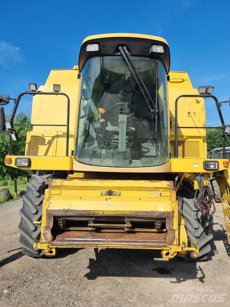 New Holland TX 68 Leikkuupuimurit