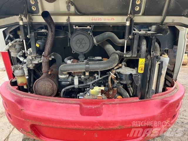 Takeuchi TB 230 Minikaivukoneet < 7t