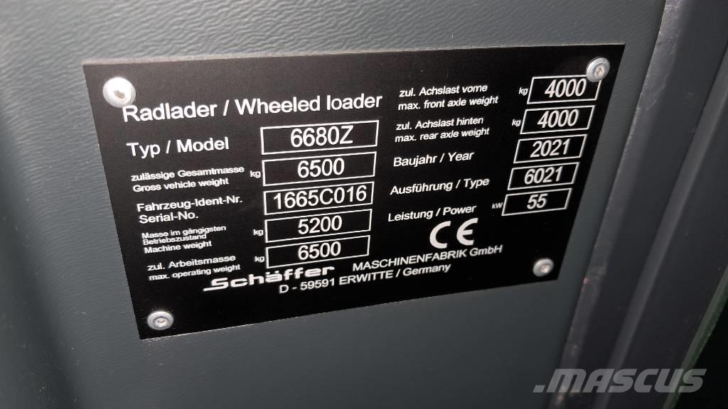Schäffer 6680 Z Pienkuormaajat