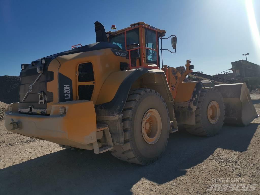 Volvo L220H, UTHYRES Pyöräkuormaajat