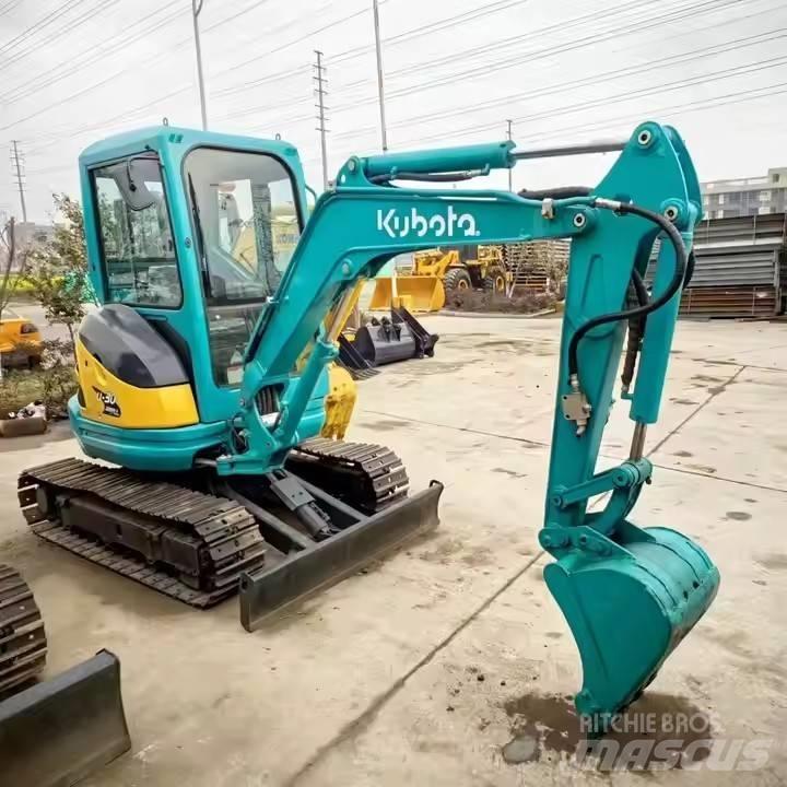 Kubota U30 Telakaivukoneet