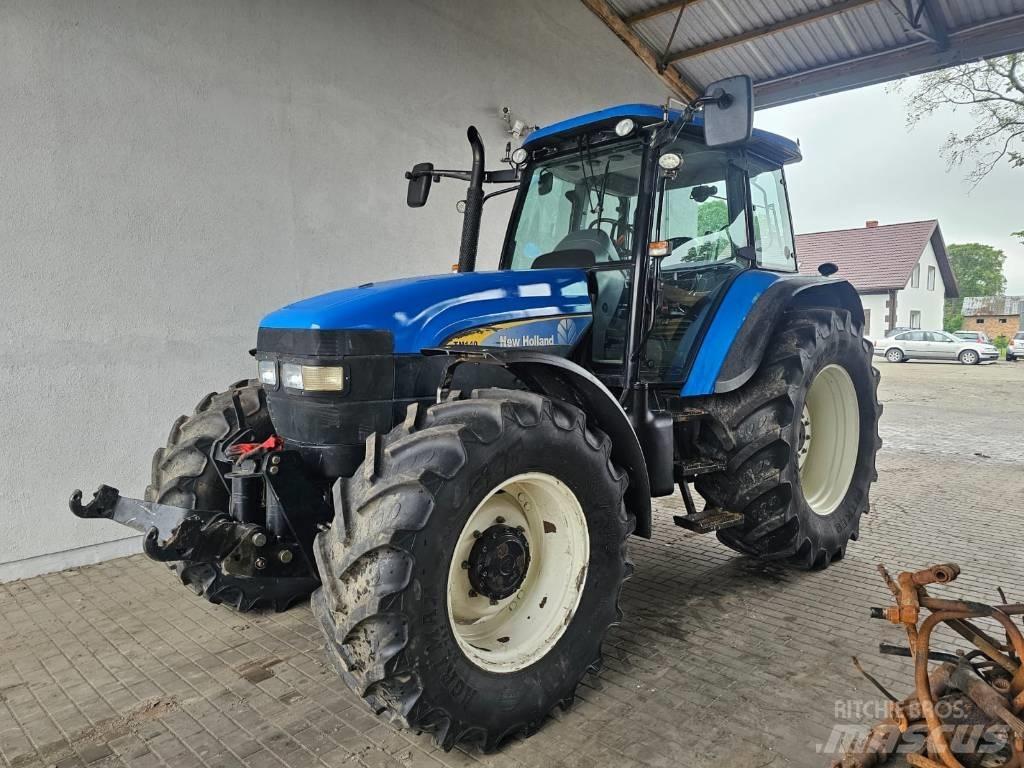 New Holland TM 140 Traktorit
