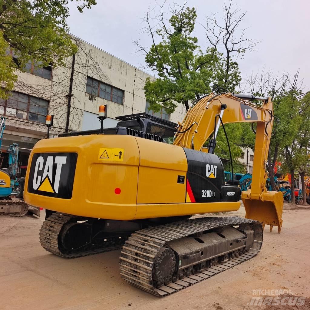 CAT 320 D2L Telakaivukoneet