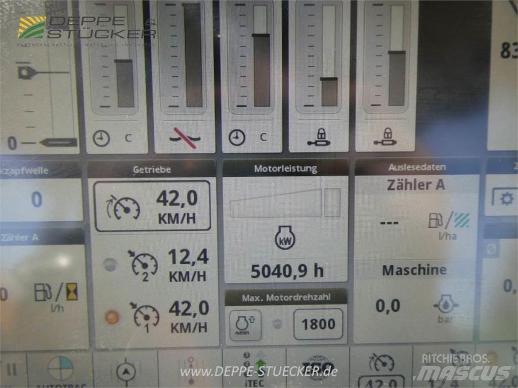 John Deere 6215R Traktorit