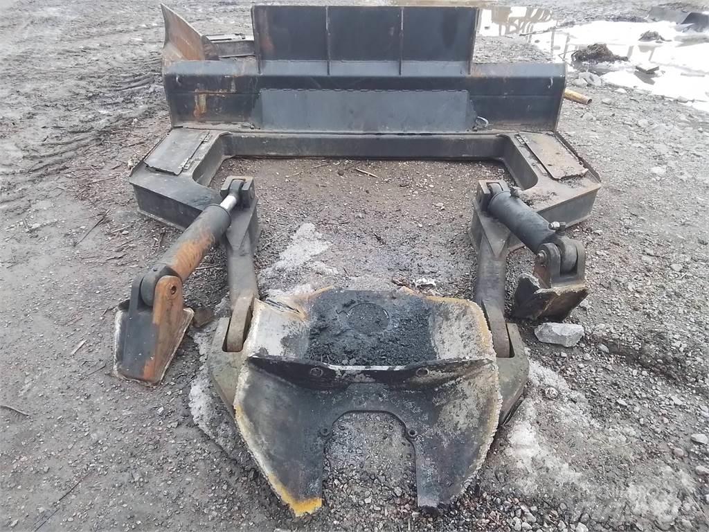 Komatsu 895 Muut