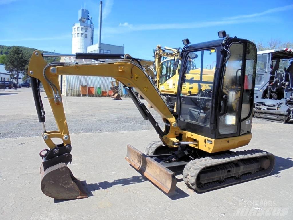 CAT 302.7 D CR Minikaivukoneet < 7t