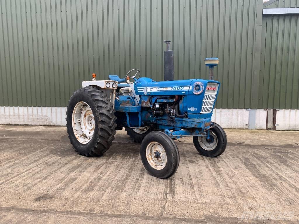 Ford 7000 Traktorit