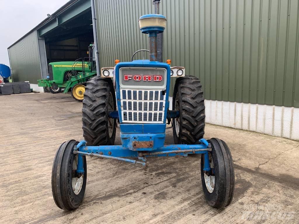 Ford 7000 Traktorit