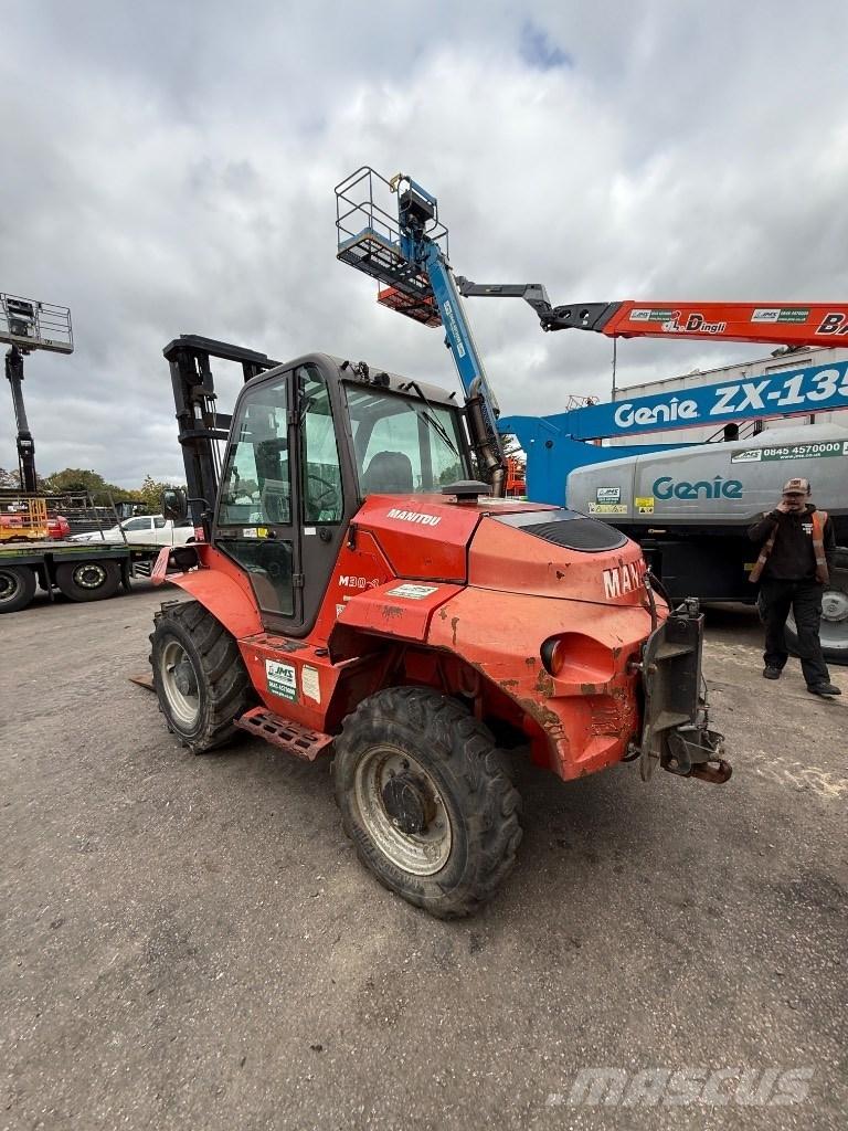 Manitou M30-4 ST3B Kurottajat