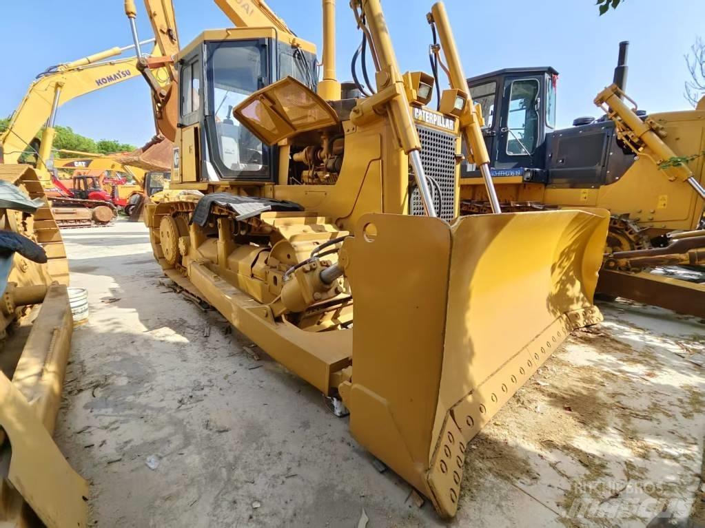 CAT D 7 G Telaketjupuskutraktorit
