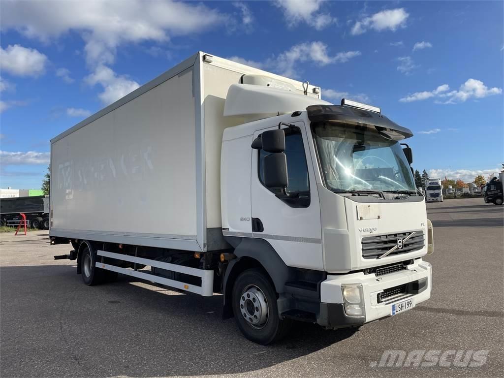 Volvo FL240 4x2 Umpikorikuorma-autot