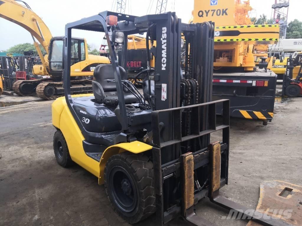 Komatsu 30 Dieseltrukit