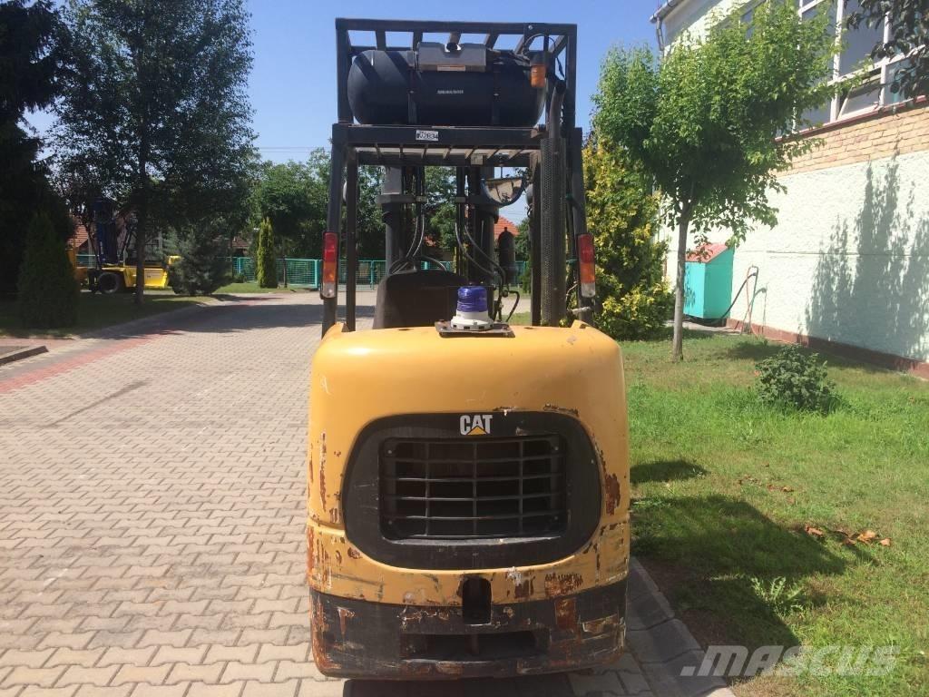 CAT GC45K V-2834 Nestekaasutrukit