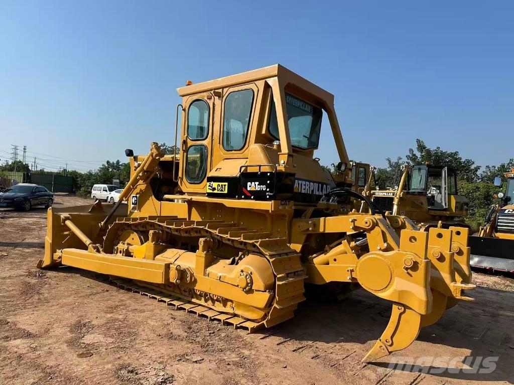 CAT D 7 G Telaketjupuskutraktorit