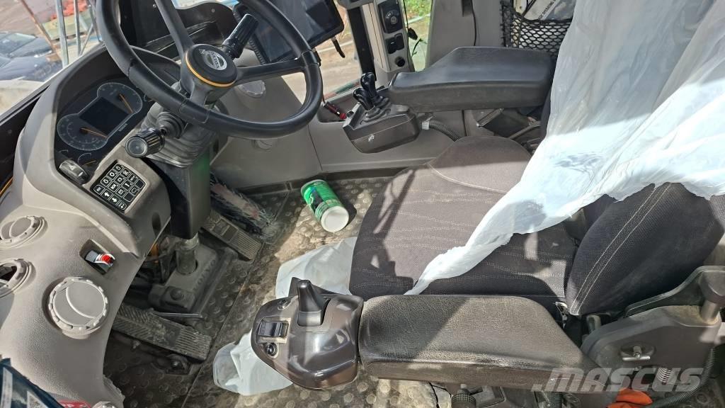Volvo L 260 H Pyöräkuormaajat