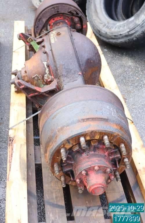 Scania P 82 M Akselit