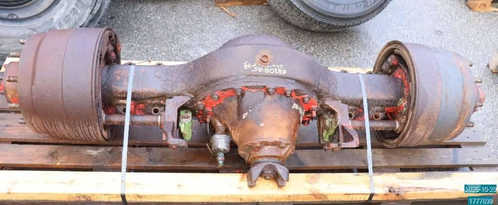 Scania P 82 M Akselit